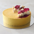Load image into Gallery viewer, Zora birthday cake | Divine cake | Cake | Cakes
