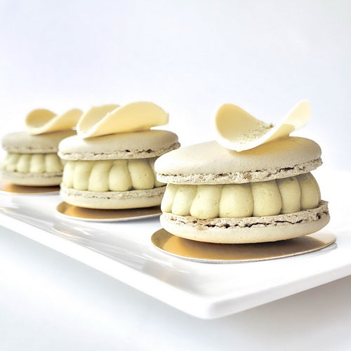 Large macaron | Cakes | Gluten free | Cake shop