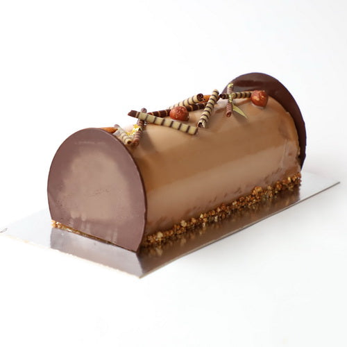 Madagascar Christmas Buche | Christmas log | Christmas French specialty