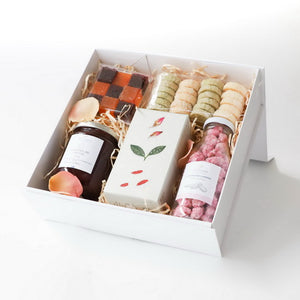 Mother's Day gift box | Gift basket 